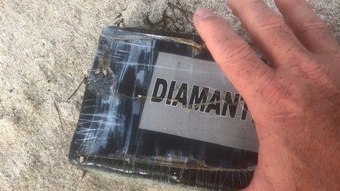 El primer paquete que encontraron llevaba inscrita la palabra "DIAMANT".