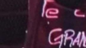 Las narcomantas fueron divisadas en patrullas policiacas descompuestas.