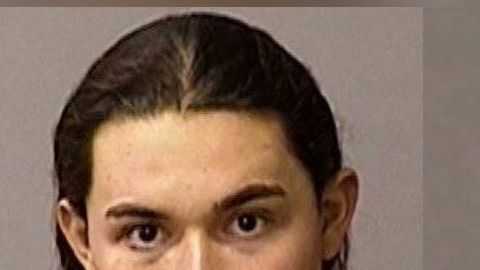 Matthew Arguello, y Ruben Rosales son los sospechosos del homicidio ocurrido en Modesto, California.