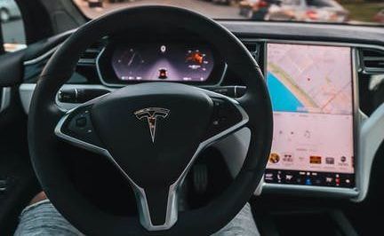 Tesla ofrece lo mejor en entretenimiento