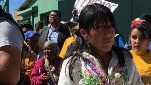 Indigenas exigen apoyo a López Obrador.