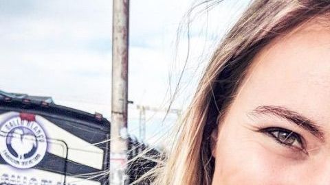 Willey es un adorable cachorro dálmata.