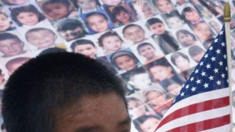 Niños migrantes con enfermedades graves aseguraron en una audiencia que podían morir si los enviaban a sus países de origen.