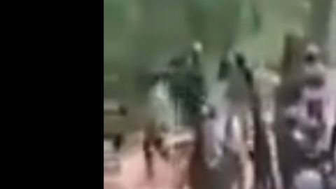 VIDEO: Ejército de narco sicarios lanzan temible amenaza en México