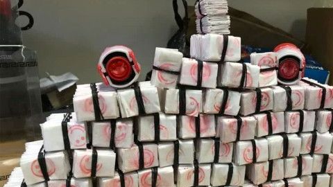 La droga con las caritas alegres