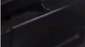 Así quedó la cama rota.