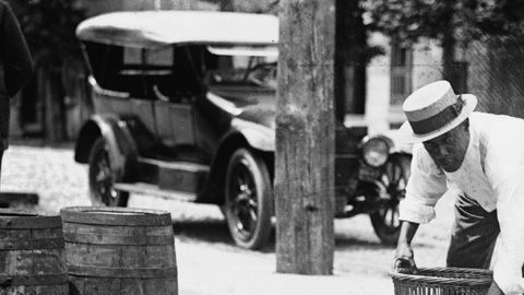 109087280_976549gettyimages-90002810