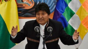 "Casi segurísimo que con el voto de las áreas rurales vamos ganar en primera vuelta", dijo Evo Morales en conferencia de prensa.