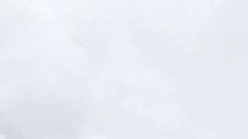 Niños inmigrantes detenidos en el Refugio Temporal de Homestead, Florida.