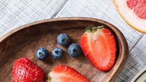 Un buen desayuno involucra entre el 20 y 25% de la ingesta nutricional del día y esta recomendado que contenga entre 300 y 400 calorías.