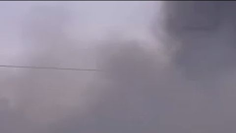 Alrededor de 70 bomberos acudieron al llamado del incendio.