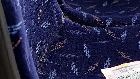 Los billetes de lotería de "raspadito" son populares.