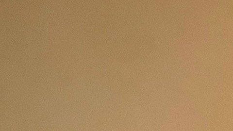 Los bomberos combaten un incendio en Porter Ranch el 12 de octubre.