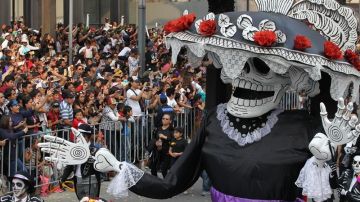 Desfile Internacional del Día de Muertos en la CDMX.