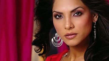 Alejandra Espinoza antes y ahora