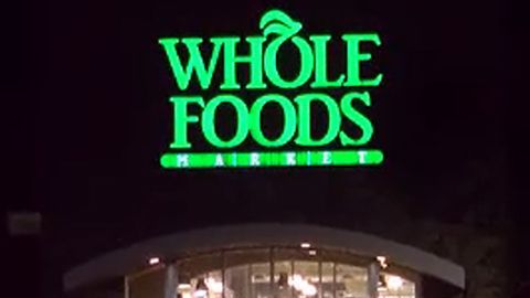 La policía de Suffolk en la escena