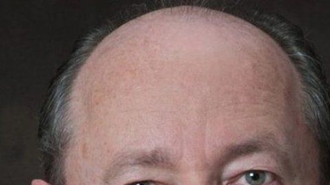 El cura expresó en un comunicado que no considera que el yoga sea cristiano.