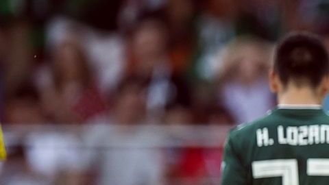 Javier Hernández no es el delantero número 1 para "Tata" Martino.