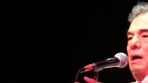 Revelan que José José murió en un hospicio