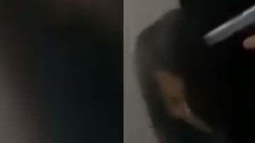 El secuestrador amenazó a las mujeres a punta de pistola.