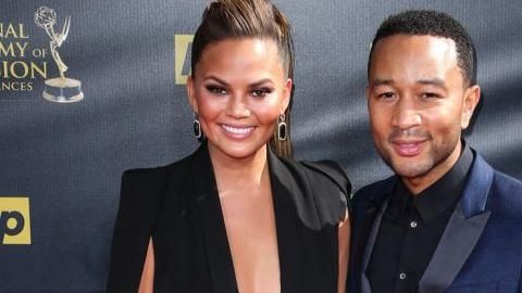 hrissy Teigen y John Legend