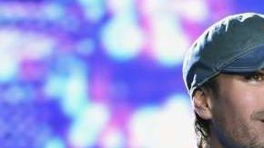 Enrique Iglesias.