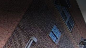 El crimen sucedió en Park East High School, 105th St