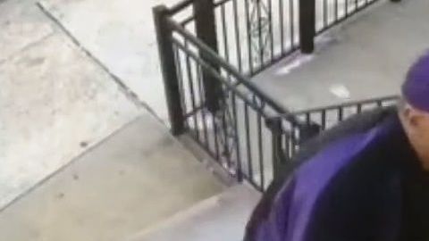 El falso repartidos al llegar