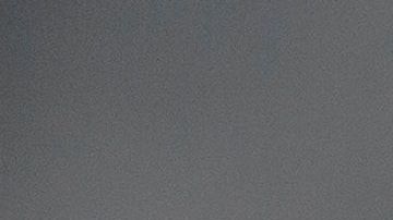 Para prevenir la diarrea es importante beber agua embotellada, evitar la comida callejera y desinfectar frutas y verduras.