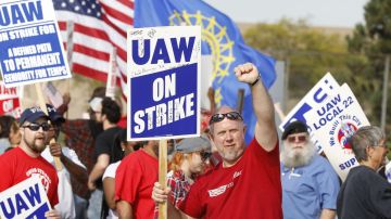 La huelga de trabajadores de General Motors duró 50 días.