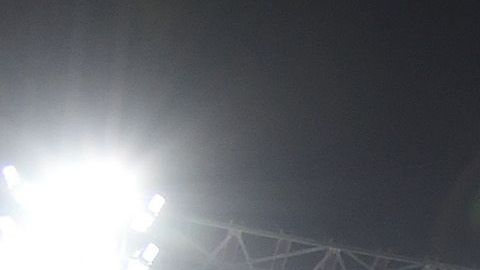 Reds y blaugranas van por su primer triunfo en casa.