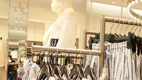 La gente de habla hispana ahora podrá navegar con mayor facilidad en el sitio.