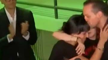 Los hijos de José José durante la conferencia de prensa luego de su reencuentro.