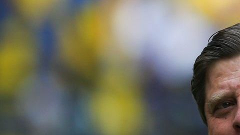 Miguel Herrera, timonel de las Águilas del América volvió a hablar del arbitraje.