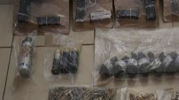 Le decomisan arsenal a ejército del Cártel de Sinaloa, Mayo Zambada y los Chapitos