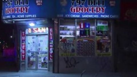 Mark Thomas y el lugar del crimen