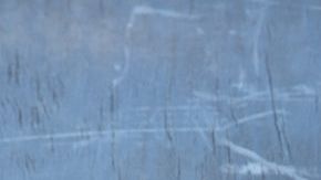 Exquisita ensalada de espinaca con pechuga de pollo empanizada, perfecta como almuerzo saludable y una maravillosa cena. ¡Le encantará a todos!