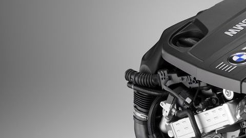 El motor 3.0L turbo alimentado del BMW 340i encabeza la lista.