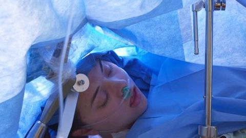 Su operación se emitió en Facebook Live.