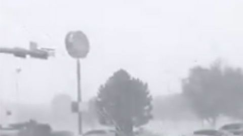 El comienzo de la nevada en Texas.