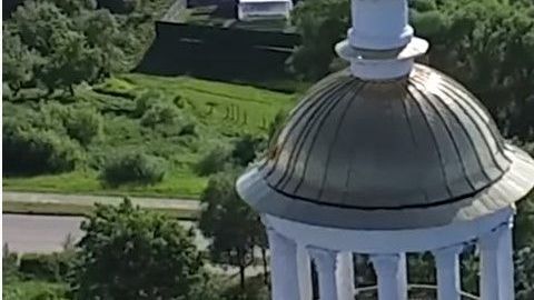 Los amorosos nunca pensaron que alguien los grabaría estando tan alto.