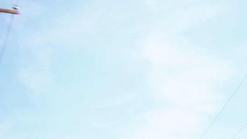 Agentes de la CBP encontraron a la menor abandonada en una carretera en California.