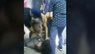 La pelea se registró en Tejutla, El Salvador.