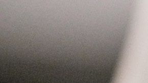 Algunas novias parecen perder la razón.