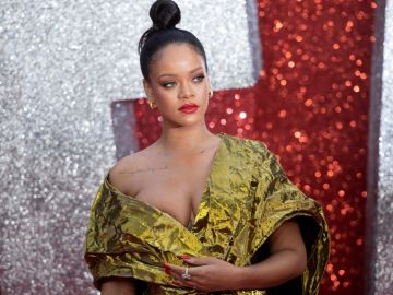 Rihanna defiende a la comunidad afroamericana