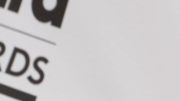 Shakira y Piqué arrivando a los Premios Billboard 2014