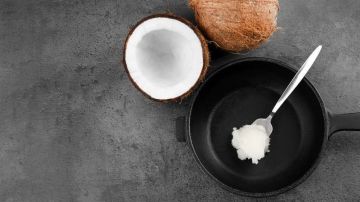 La infusión de coco mantendrá óptimos los niveles de hidratación en el organismo y su alto contenido en fibra es excelente para promover la pérdida de peso.