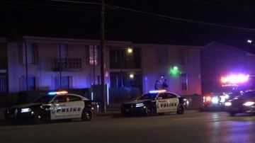 La policía respondió a una llamada de emergencia a eso de la 1 a.m. en la cuadra 3200 de la calle S. Polk Street.