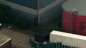 El camión fue hallado en la localidad de Grays, en Essex, al Este de Inglaterra.