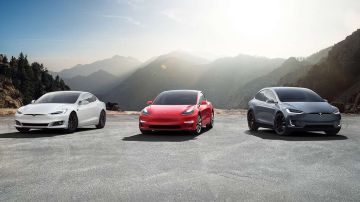 Los seguros de Tesla solo están disponibles en California, por ahora